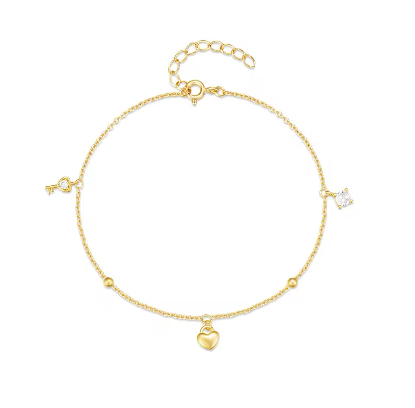 Gold Heart Charm Bracelet